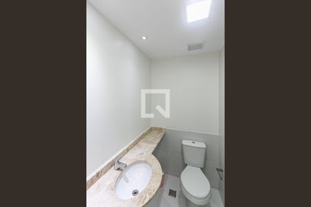 Apartamento para alugar com 67m², 2 quartos e 1 vaga Apartamento para alugar com 67m², 2 quartos e 1 vagaBanheiro