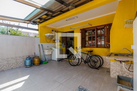 Casa à venda com 82m², 2 quartos e 2 vagas Casa à venda com 82m², 2 quartos e 2 vagasQuintal