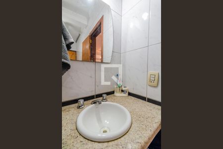 Casa à venda com 82m², 2 quartos e 2 vagas Casa à venda com 82m², 2 quartos e 2 vagasBanheiro