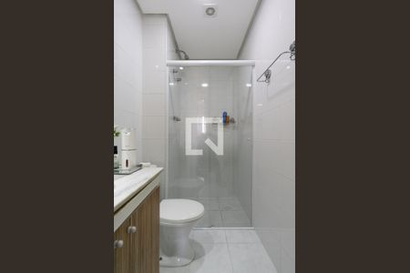 Apartamento à venda com 80m², 3 quartos e 2 vagasBanheiro