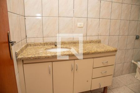 Casa à venda com 492m², 4 quartos e 2 vagas Casa à venda com 492m², 4 quartos e 2 vagasBanheiro da suíte 1