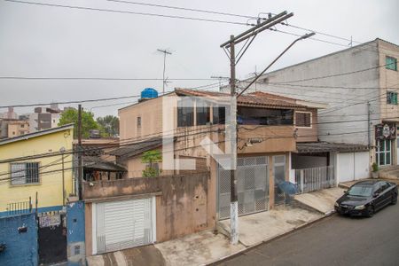 Casa à venda com 492m², 4 quartos e 2 vagas Casa à venda com 492m², 4 quartos e 2 vagasVista da varanda da suíte 1