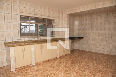 Casa à venda com 492m², 4 quartos e 2 vagas Casa à venda com 492m², 4 quartos e 2 vagasCozinha