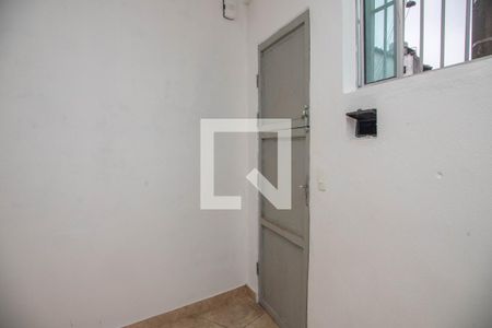 Casa à venda com 492m², 4 quartos e 2 vagas Casa à venda com 492m², 4 quartos e 2 vagasCasa 2 - área de serviço