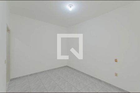 Casa à venda com 220m², 2 quartos e 2 vagasQuarto