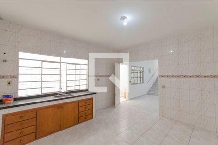 Casa à venda com 220m², 2 quartos e 2 vagasCozinha