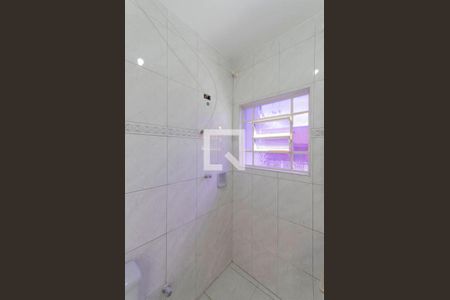 Casa à venda com 220m², 2 quartos e 2 vagasBanheiro Suíte