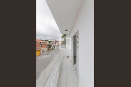 Casa à venda com 220m², 2 quartos e 2 vagasSacada Suíte