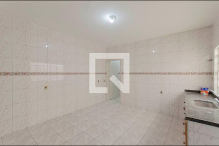 Casa à venda com 220m², 2 quartos e 2 vagasCozinha