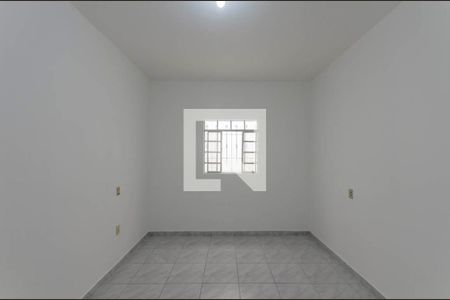 Casa à venda com 220m², 2 quartos e 2 vagasQuarto