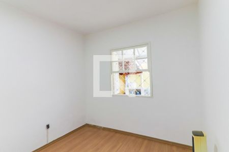 Casa à venda com 300m², 4 quartos e 3 vagas Casa à venda com 300m², 4 quartos e 3 vagasSuite 1