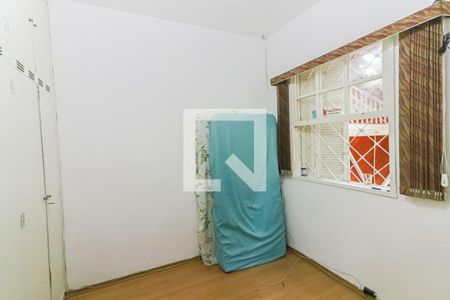 Casa à venda com 300m², 4 quartos e 3 vagas Casa à venda com 300m², 4 quartos e 3 vagasQuarto 1