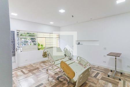 Casa à venda com 300m², 4 quartos e 3 vagas Casa à venda com 300m², 4 quartos e 3 vagasSuite 2