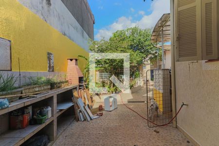 Casa à venda com 300m², 4 quartos e 3 vagas Casa à venda com 300m², 4 quartos e 3 vagasGaragem / Quintal