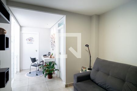 Sala de casa para alugar com 2 quartos, 96m² em Vila Cordeiro, São Paulo