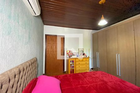 Casa de condomínio à venda com 130m², 3 quartos e 2 vagasQuarto 3