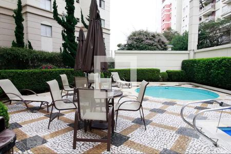 Apartamento para alugar com 50m², 1 quarto e 2 vagasÁrea comum - Piscina