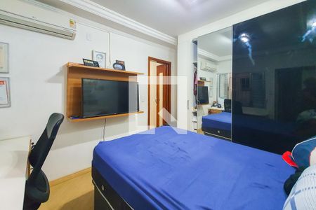 Casa à venda com 170m², 4 quartos e 4 vagas Casa à venda com 170m², 4 quartos e 4 vagasQuarto 3 - suite