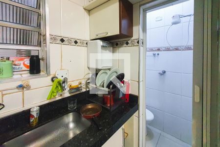 Casa à venda com 170m², 4 quartos e 4 vagas Casa à venda com 170m², 4 quartos e 4 vagasCozinha