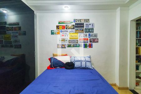 Casa à venda com 170m², 4 quartos e 4 vagas Casa à venda com 170m², 4 quartos e 4 vagasQuarto 3 - suite