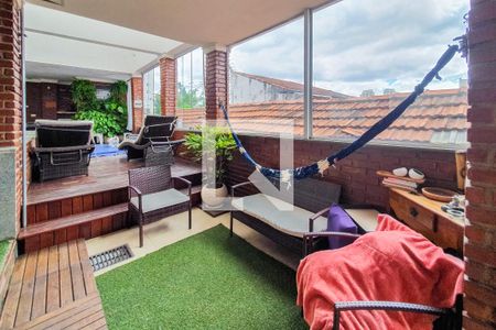 Casa à venda com 170m², 4 quartos e 4 vagas Casa à venda com 170m², 4 quartos e 4 vagasArea de Lazer