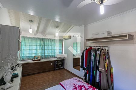 Casa à venda com 341m², 4 quartos e 4 vagas Casa à venda com 341m², 4 quartos e 4 vagasQuarto 4