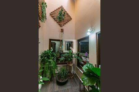 Jardim de inverno de casa à venda com 4 quartos, 341m² em Partenon, Porto Alegre