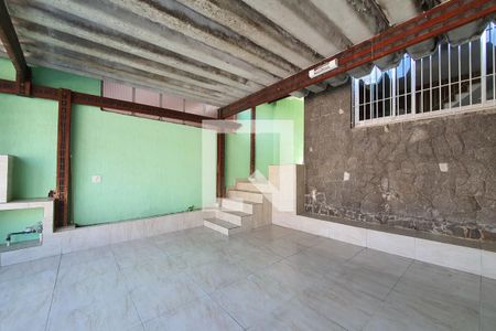 Casa à venda com 120m², 3 quartos e 2 vagas Casa à venda com 120m², 3 quartos e 2 vagasGaragem