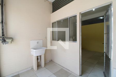 Casa à venda com 60m², 1 quarto e sem vagaÁrea de serviço