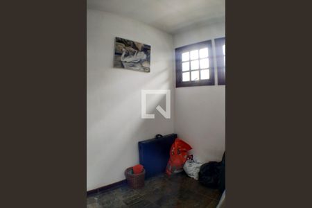 Casa à venda com 327m², 4 quartos e 3 vagas