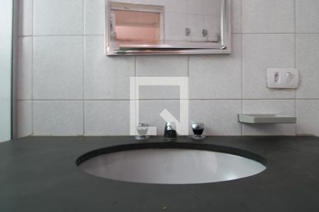 Pia banheiro da suíte de casa para alugar com 3 quartos, 140m² em Brooklin Paulista, São Paulo