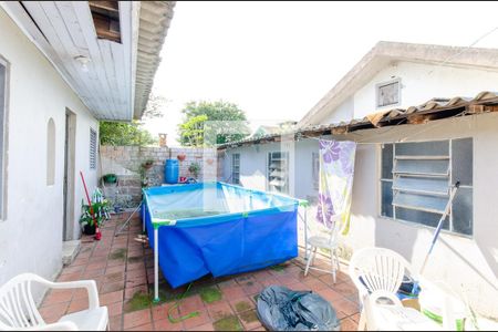 Casa à venda com 350m², 5 quartos e 1 vaga Casa à venda com 350m², 5 quartos e 1 vagaQuintal