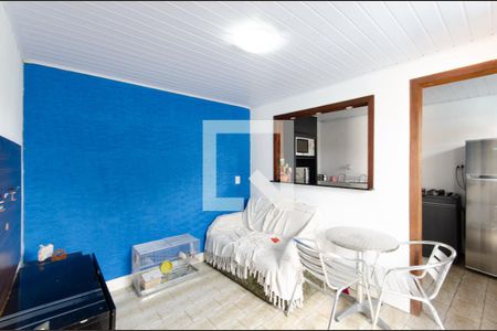 Casa à venda com 350m², 5 quartos e 1 vaga Casa à venda com 350m², 5 quartos e 1 vagaSala