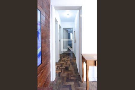 Casa à venda com 350m², 5 quartos e 1 vaga Casa à venda com 350m², 5 quartos e 1 vagaCorredor