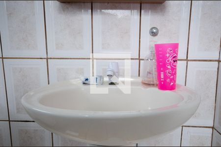 Casa à venda com 350m², 5 quartos e 1 vaga Casa à venda com 350m², 5 quartos e 1 vagaBanheiro