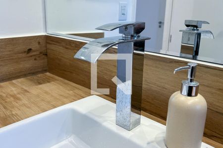 Banheiro da Suíte de apartamento para alugar com 2 quartos, 60m² em Vila Olímpia, São Paulo