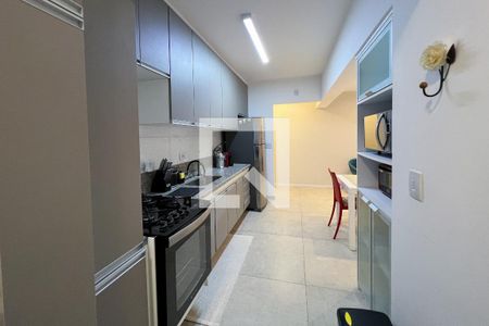 Cozinha de apartamento para alugar com 2 quartos, 60m² em Vila Olímpia, São Paulo