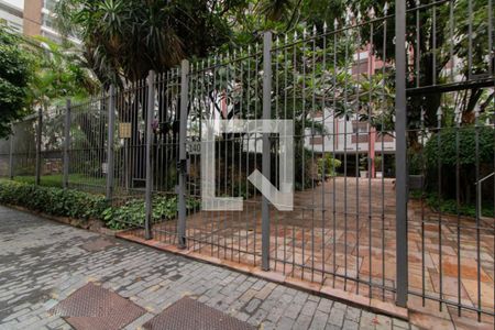 Apartamento para alugar com 76m², 2 quartos e 1 vagaFachada