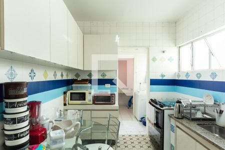 Apartamento para alugar com 76m², 2 quartos e 1 vagaCozinha