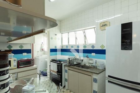 Apartamento para alugar com 76m², 2 quartos e 1 vagaCozinha