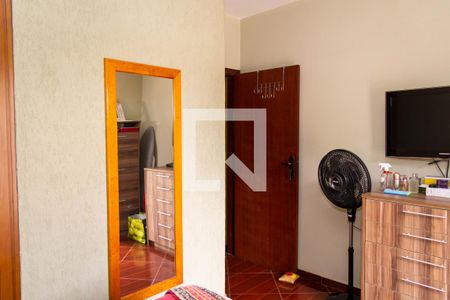 Casa à venda com 172m², 4 quartos e 2 vagas Casa à venda com 172m², 4 quartos e 2 vagasQuarto 2