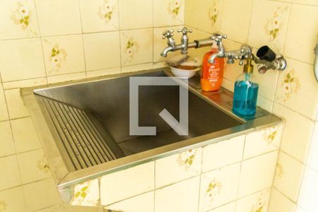 Casa à venda com 172m², 4 quartos e 2 vagas Casa à venda com 172m², 4 quartos e 2 vagasÁrea de Serviço