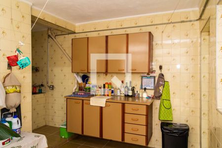 Casa à venda com 172m², 4 quartos e 2 vagas Casa à venda com 172m², 4 quartos e 2 vagasÁrea de Serviço