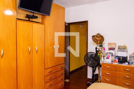 Casa à venda com 172m², 4 quartos e 2 vagas Casa à venda com 172m², 4 quartos e 2 vagasQuarto 3