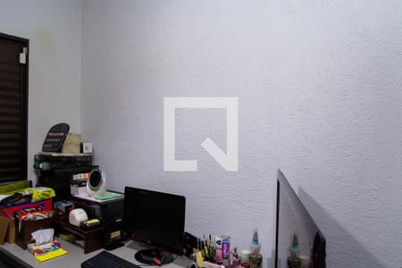 Casa à venda com 172m², 4 quartos e 2 vagas Casa à venda com 172m², 4 quartos e 2 vagasQuarto 1