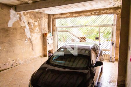 Casa à venda com 172m², 4 quartos e 2 vagas Casa à venda com 172m², 4 quartos e 2 vagasGaragem