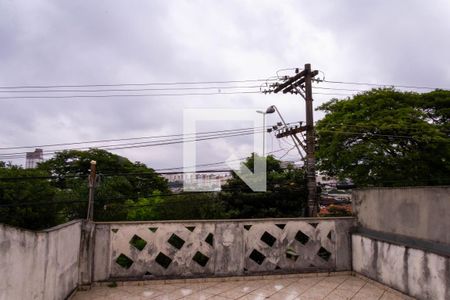 Casa à venda com 172m², 4 quartos e 2 vagas Casa à venda com 172m², 4 quartos e 2 vagasVaranda do Quarto 2