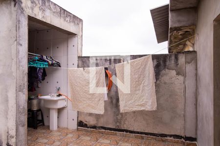 Casa à venda com 172m², 4 quartos e 2 vagas Casa à venda com 172m², 4 quartos e 2 vagasÁrea de Serviço aberta