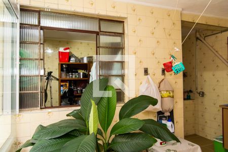 Casa à venda com 172m², 4 quartos e 2 vagas Casa à venda com 172m², 4 quartos e 2 vagasÁrea de Serviço