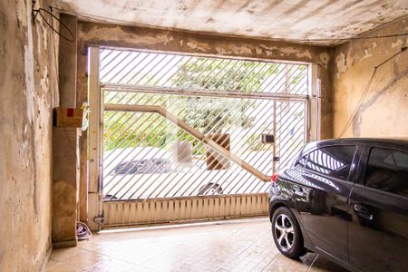 Casa à venda com 172m², 4 quartos e 2 vagas Casa à venda com 172m², 4 quartos e 2 vagasGaragem